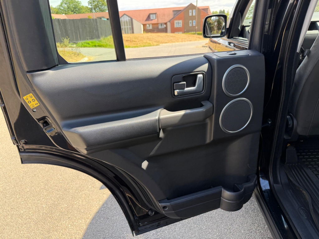 Land Rover Discovery 2.7 3 Tdv6 7 Seats 188 Bhp Black #45