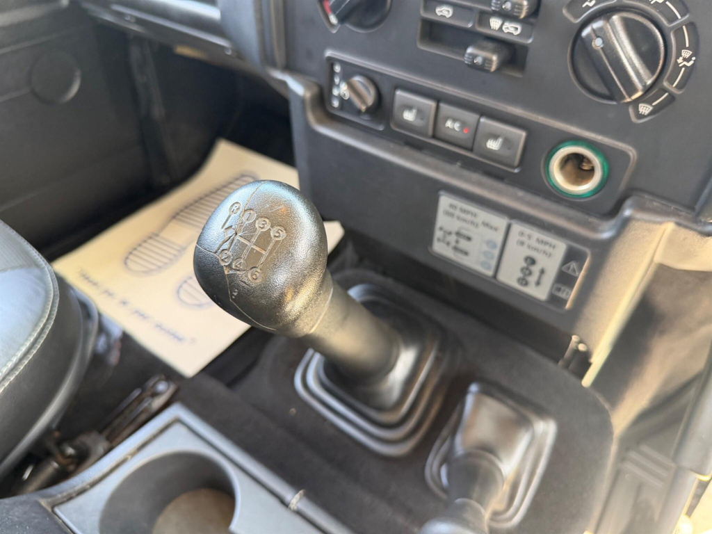 Land Rover Defender 110 Tdci Xs Silver #16