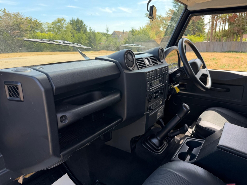 Land Rover Defender 110 Tdci Xs Silver #12