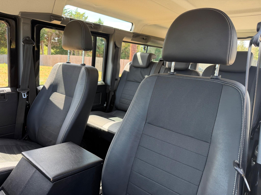 Land Rover Defender 110 Tdci Xs Silver #27