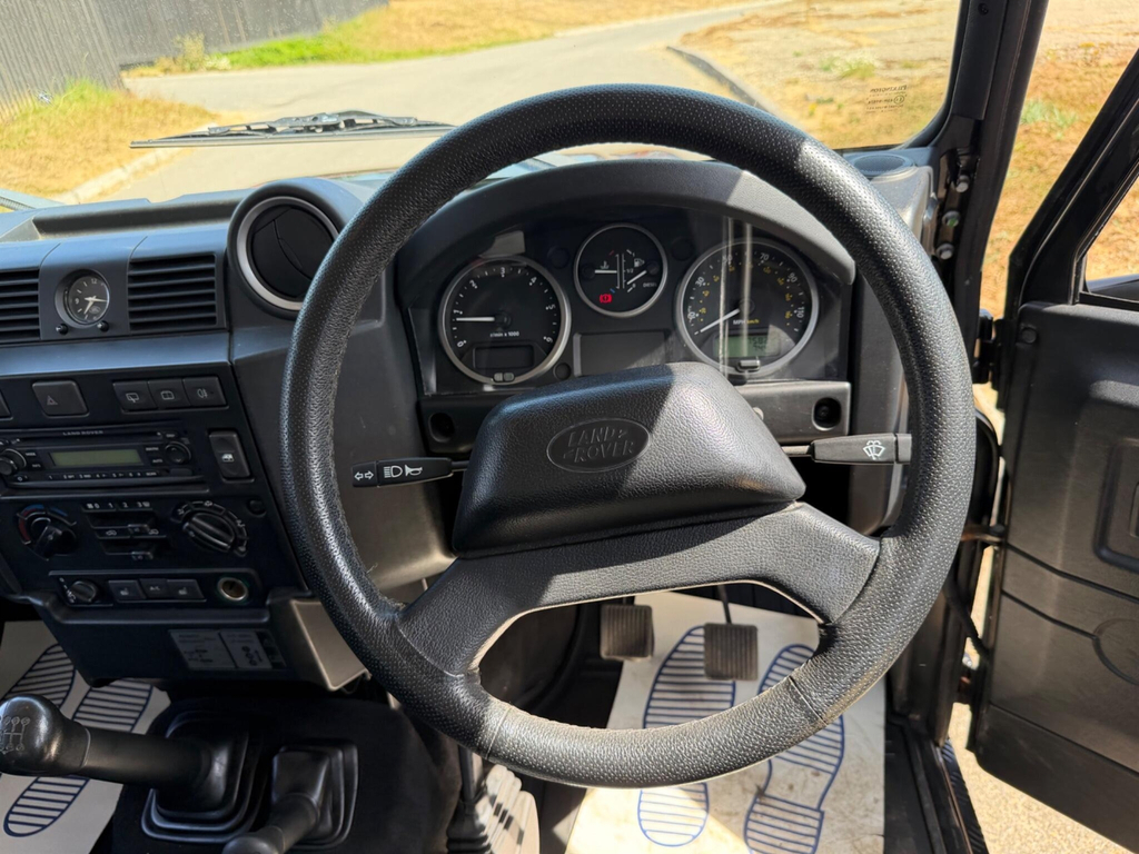 Land Rover Defender 110 Tdci Xs Silver #22