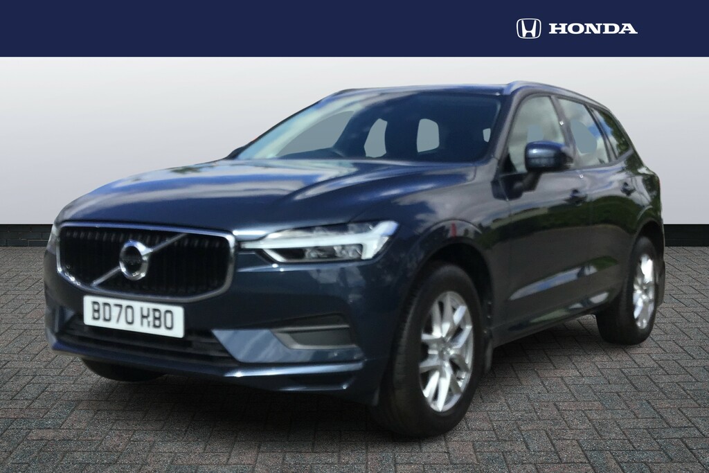 Volvo XC60 2.0 B4d Momentum Awd Geartronic Blue #4