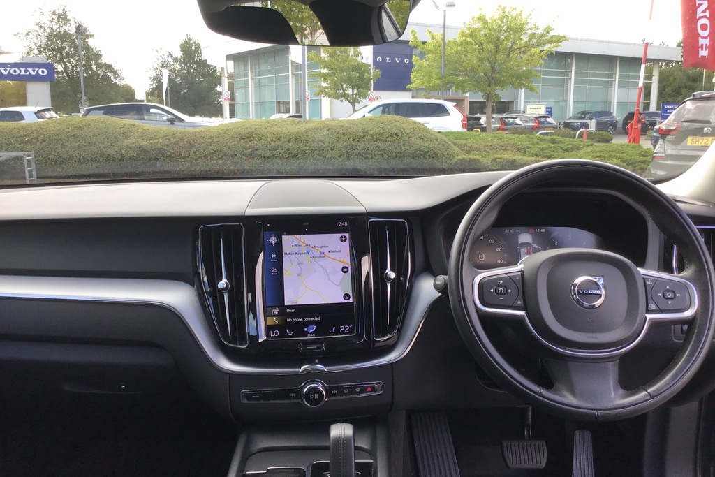 Volvo XC60 2.0 B4d Momentum Awd Geartronic Blue #3