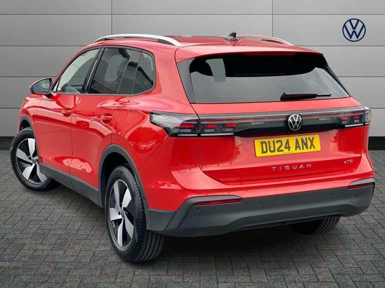 Volkswagen Tiguan 1.5 Etsi 150 Match Dsg DU24ANX Red #3