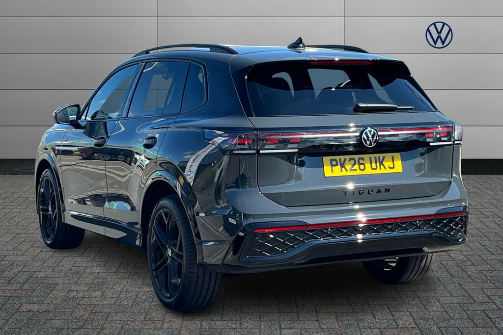 Volkswagen Tiguan 1.5 Etsi 150 Black Edition Dsg PK26UKJ Grey #3