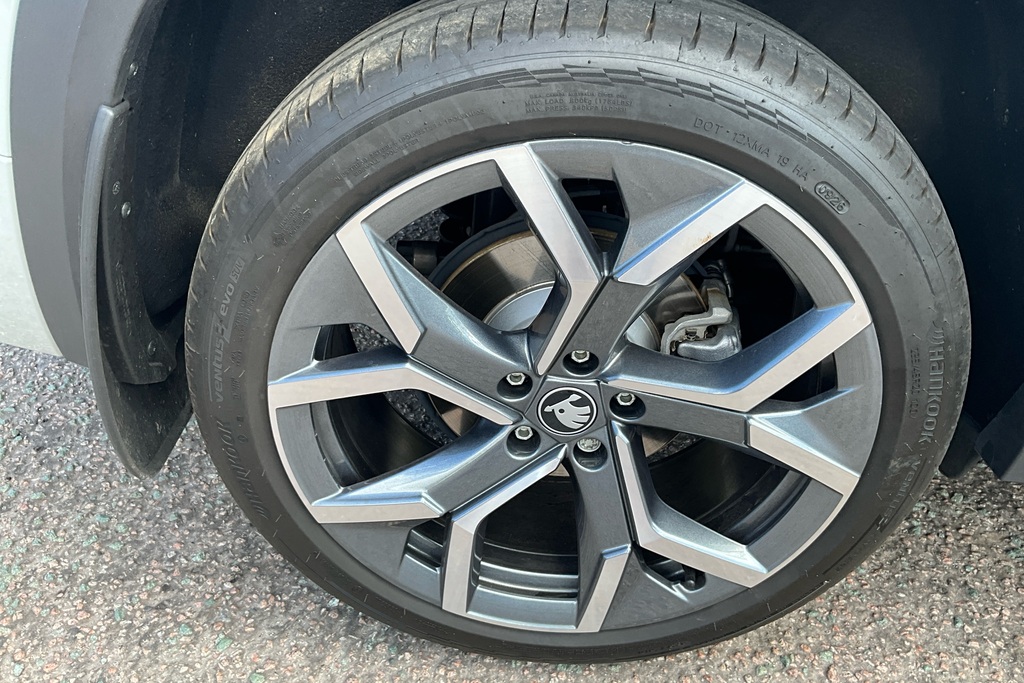 Skoda Kodiaq 1.5 Tsi Iv 204 Sportline Dsg BD26KVK Grey #5