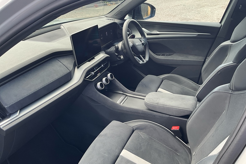 Skoda Kodiaq 1.5 Tsi Iv 204 Sportline Dsg BD26KVK Grey #2
