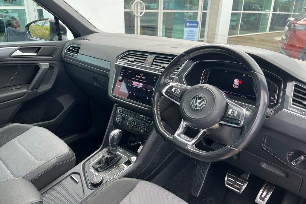 Volkswagen Tiguan 2.0 Tdi 190 4Motion R-line Tech Dsg BG19BNE Black #6