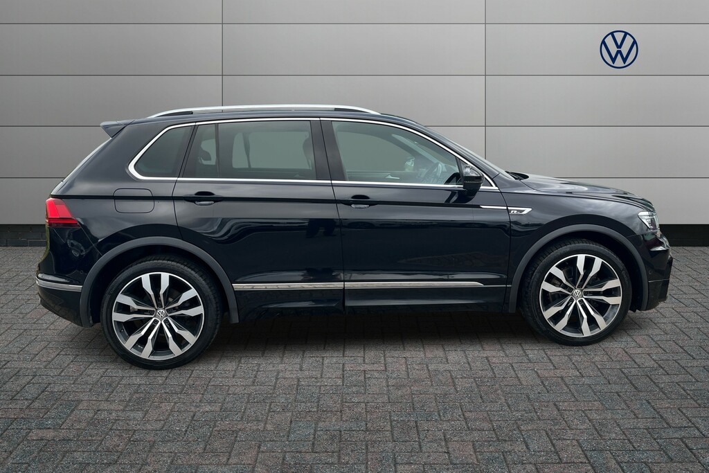 Volkswagen Tiguan 2.0 Tdi 190 4Motion R-line Tech Dsg BG19BNE Black #4