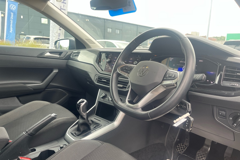 Volkswagen Polo 1.0 Tsi Life PG73BXV Grey #6