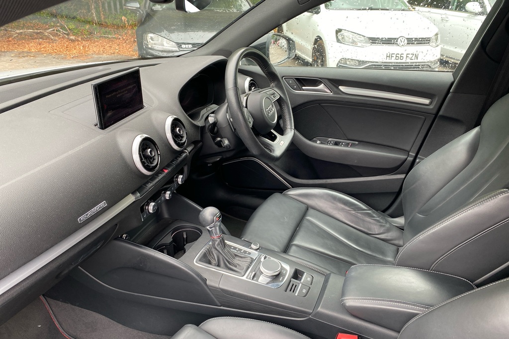 Audi A3 S3 Tfsi 300 Quattro Black Edition S Tronic White #2
