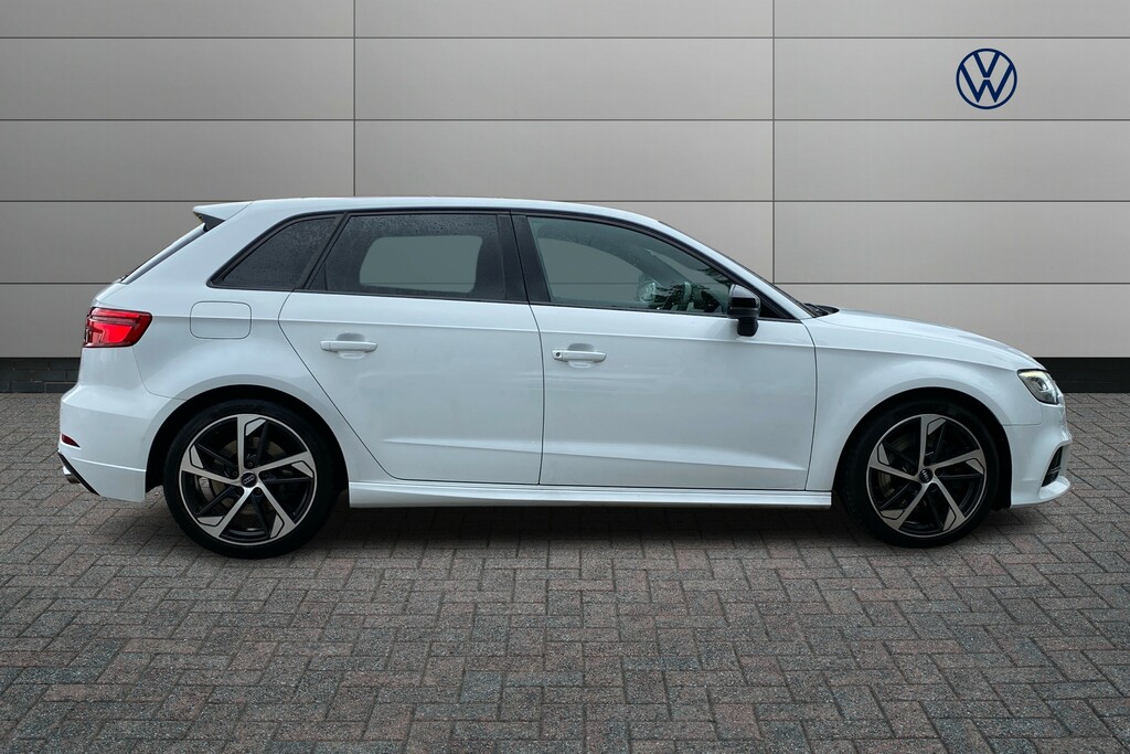 Audi A3 S3 Tfsi 300 Quattro Black Edition S Tronic White #4