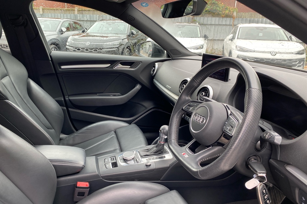 Audi A3 S3 Tfsi 300 Quattro Black Edition S Tronic White #6