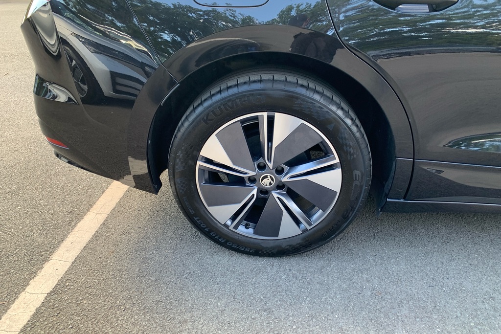 Skoda ENYAQ 210Kw 85 Edition 82Kwh AK74WBT Black #5