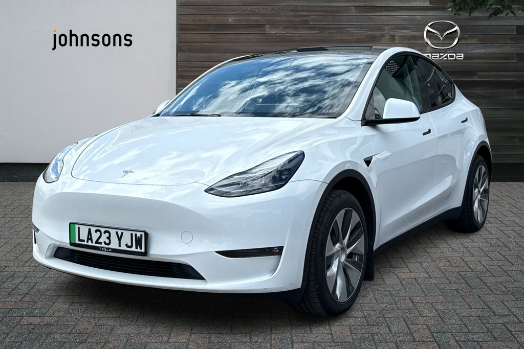 Tesla Model Y Long Range Awd LA23YJW White #4