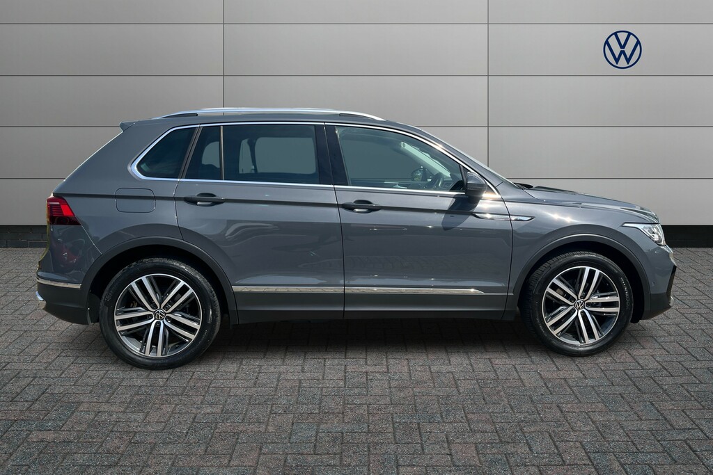 Volkswagen Tiguan 1.5 Tsi 150 Elegance Dsg BP22OTR Grey #4