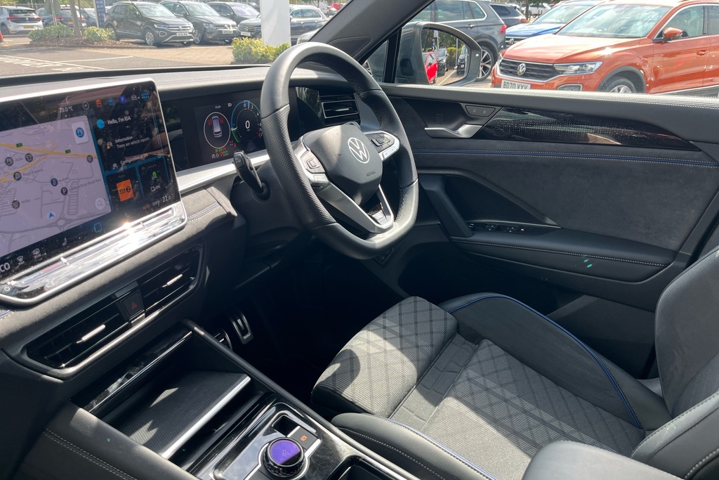 Volkswagen Tayron 1.5 Tsi Ehybrid 272 R-line Edition Dsg6 Grey #2