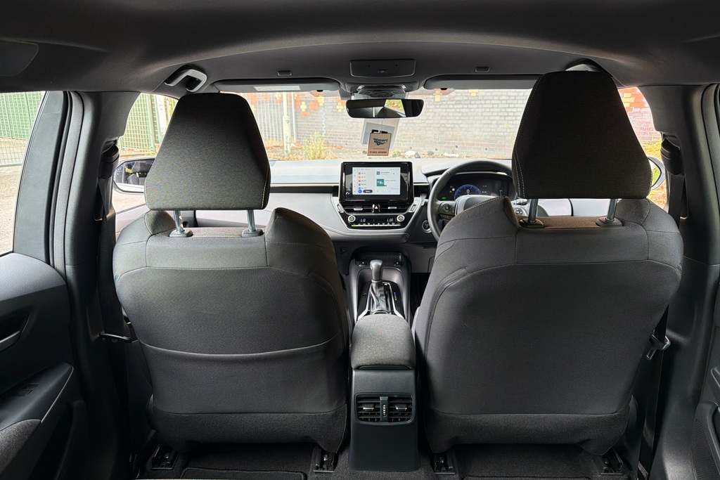 Suzuki Swace Swace Ultra Hybrid White #37
