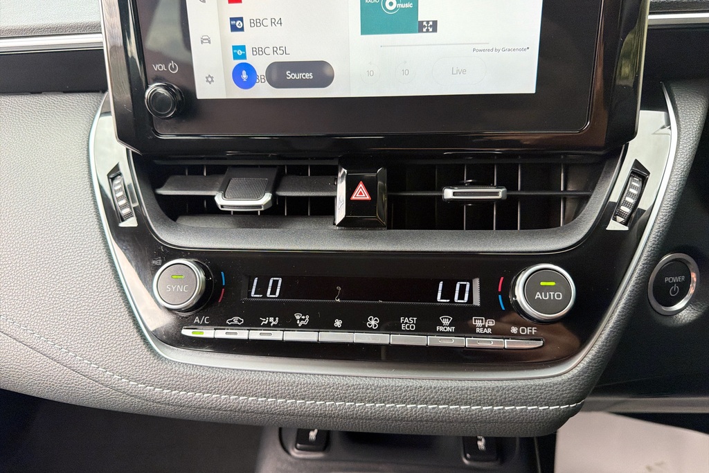 Suzuki Swace Swace Ultra Hybrid White #16