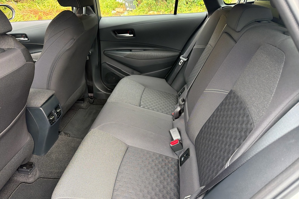 Suzuki Swace Swace Ultra Hybrid White #12