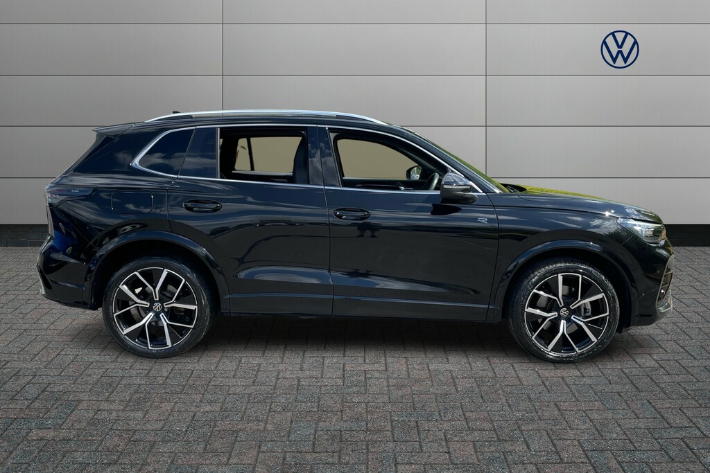Volkswagen Tiguan 1.5 Tsi Ehybrid R-line Dsg WJ25KCV Black #4