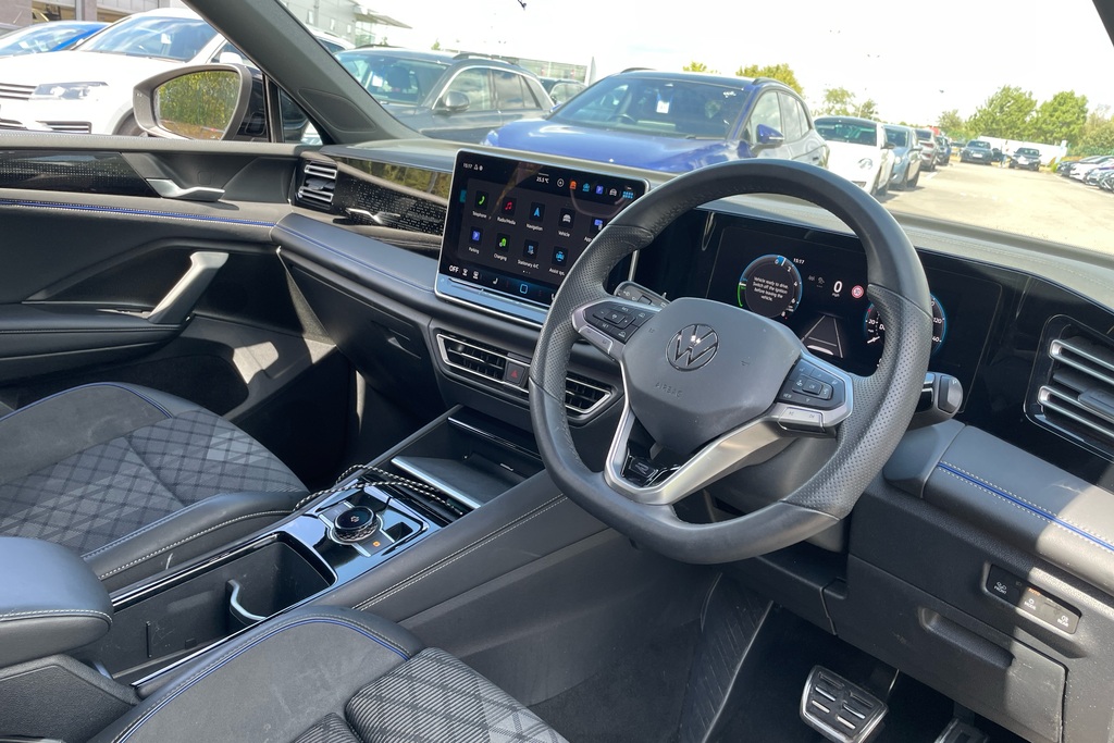 Volkswagen Tiguan 1.5 Tsi Ehybrid R-line Dsg WJ25KCV Black #6