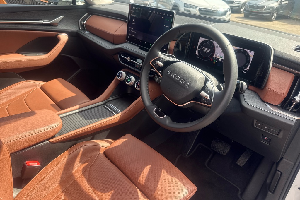 Skoda Kodiaq 2.0 Tdi Se L Dsg 7 Seat YC25VGX White #6