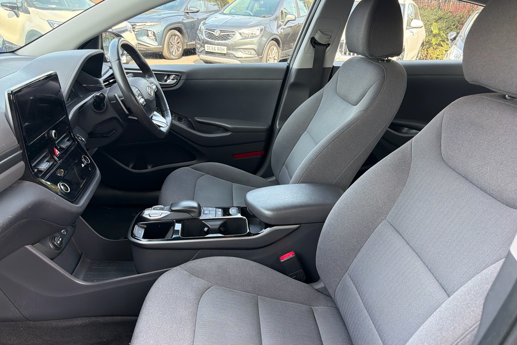Hyundai Ioniq Premium Grey #6