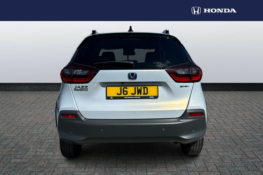 Honda Jazz 1.5 I-mmd Hybrid Crosstar Ex Ecvt White #6
