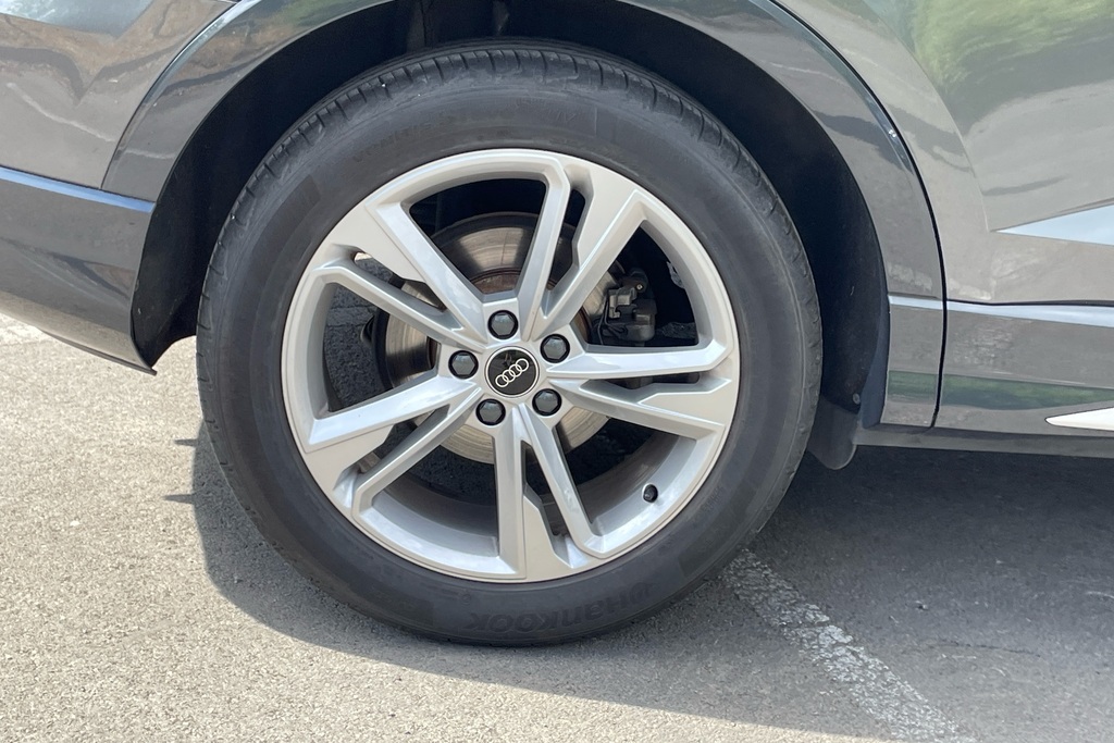 Audi Q3 35 Tfsi Black Edition S Tronic #22