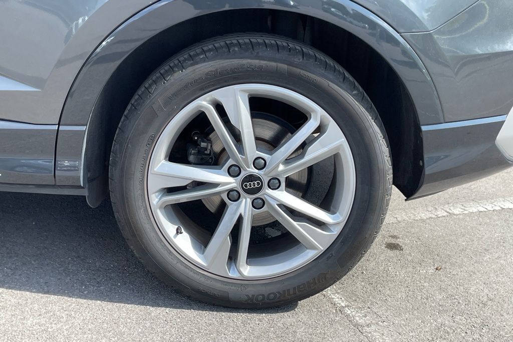 Audi Q3 35 Tfsi Black Edition S Tronic #21