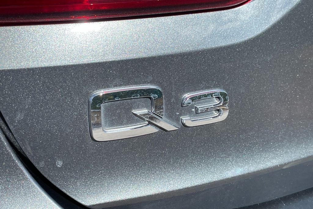 Audi Q3 35 Tfsi Black Edition S Tronic #24
