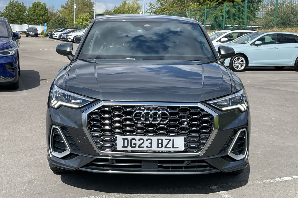 Audi Q3 35 Tfsi Black Edition S Tronic #14