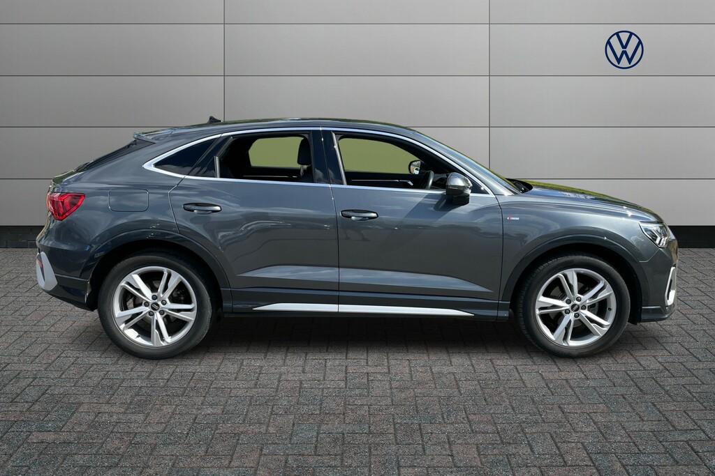 Audi Q3 35 Tfsi S Line S Tronic Grey #4