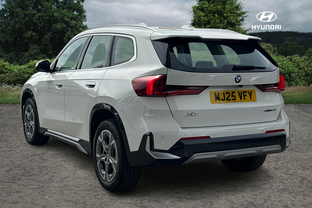 BMW X1 Sdrive 20I Xline MJ25VFY White #2