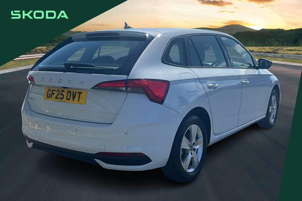Skoda Scala 1.0 Tsi 116 Se Edition Dsg White #3
