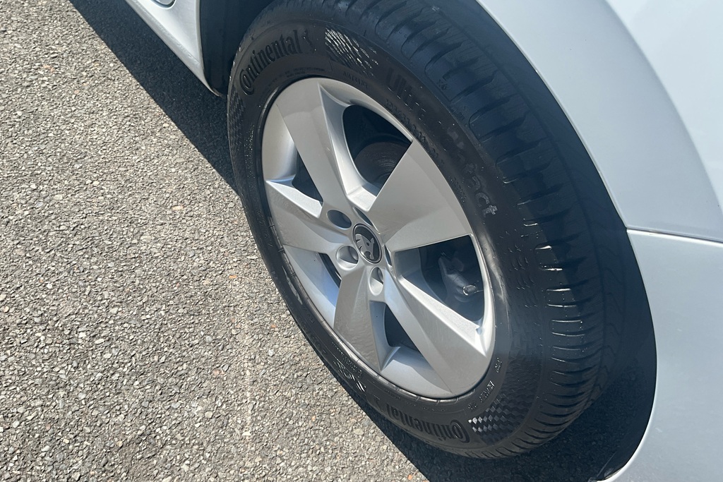 Skoda Scala 1.0 Tsi 116 Se L Edition Dsg Hatchback Grey #21
