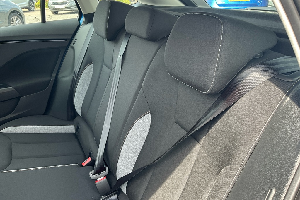Skoda Scala 1.0 Tsi 116 Se L Edition Dsg Silver #31
