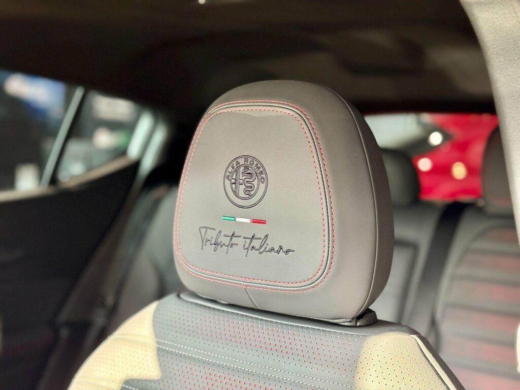 Alfa Romeo Giulia Giulia Nero Edizione Tb White #7