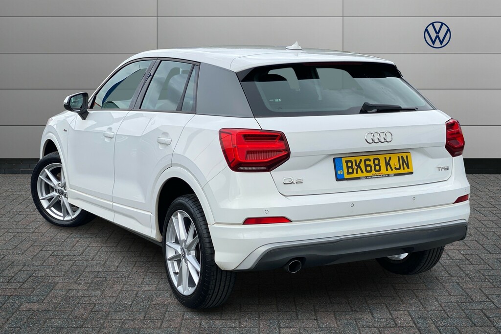 Audi Q2 Tfsi Sport Suv Euro 6 Ss 116 Ps Black #3