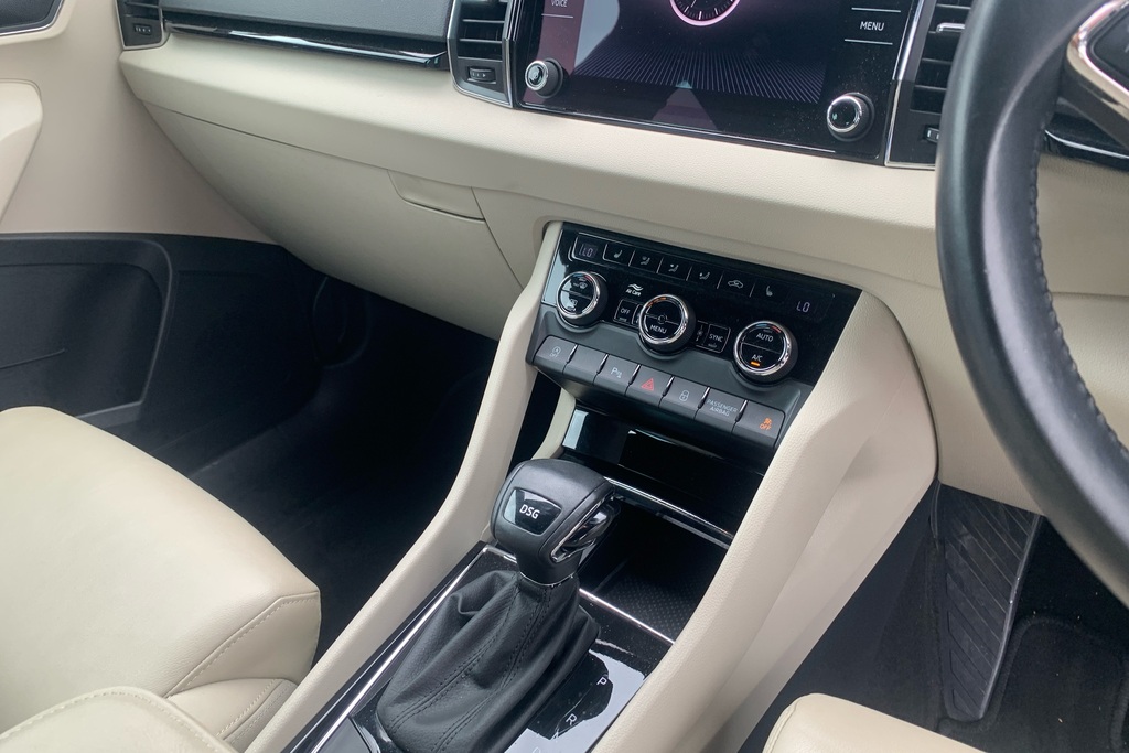 Skoda Karoq 1.5 Tsi Se L Blue #15