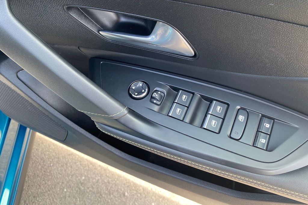 Peugeot 408 408 Gt Ss Phev Grey #15