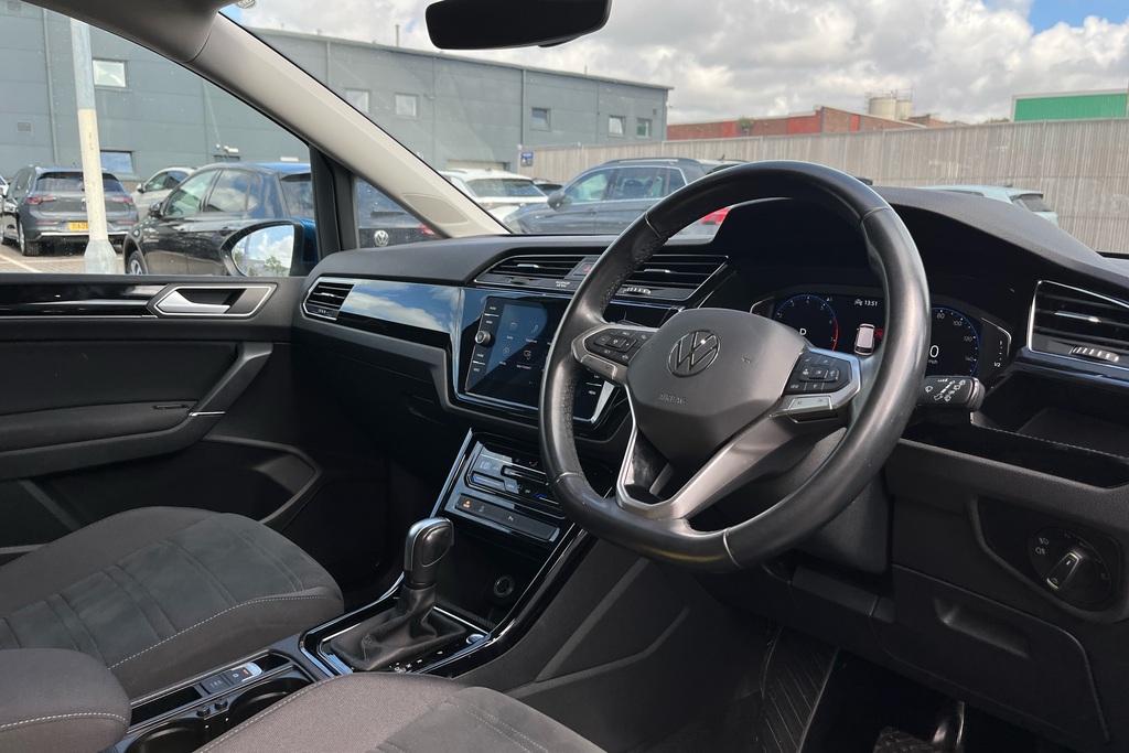 Volkswagen Touran 1.5 Tsi Evo Sel Dsg PL72FFG Blue #6