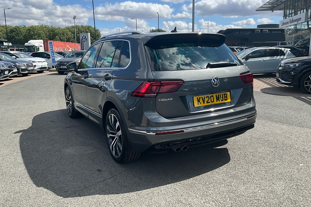Volkswagen Tiguan Match Black #32