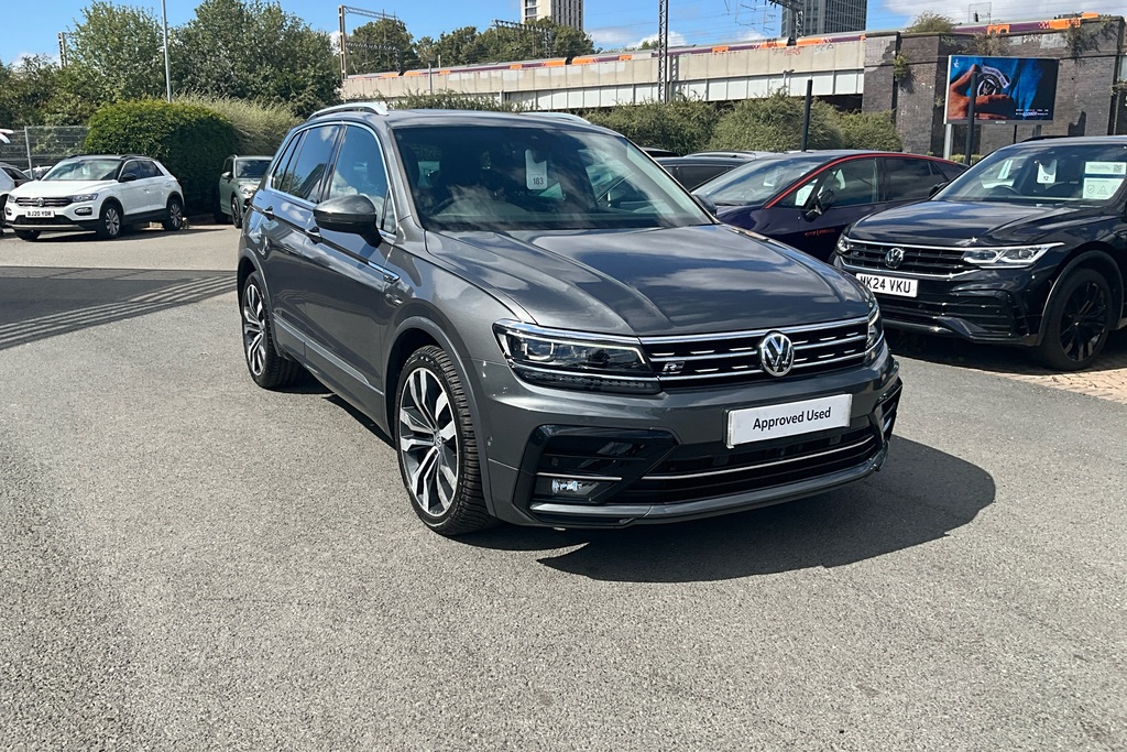 Volkswagen Tiguan Match Black #29