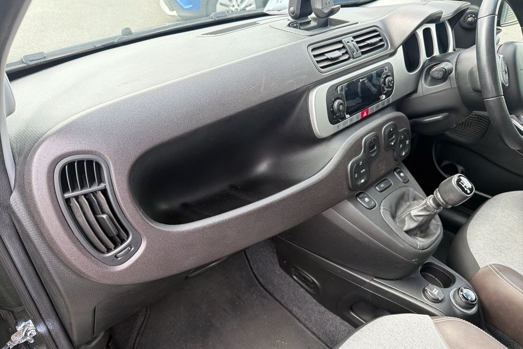 Fiat Panda Panda City Cross Mhev Green #18