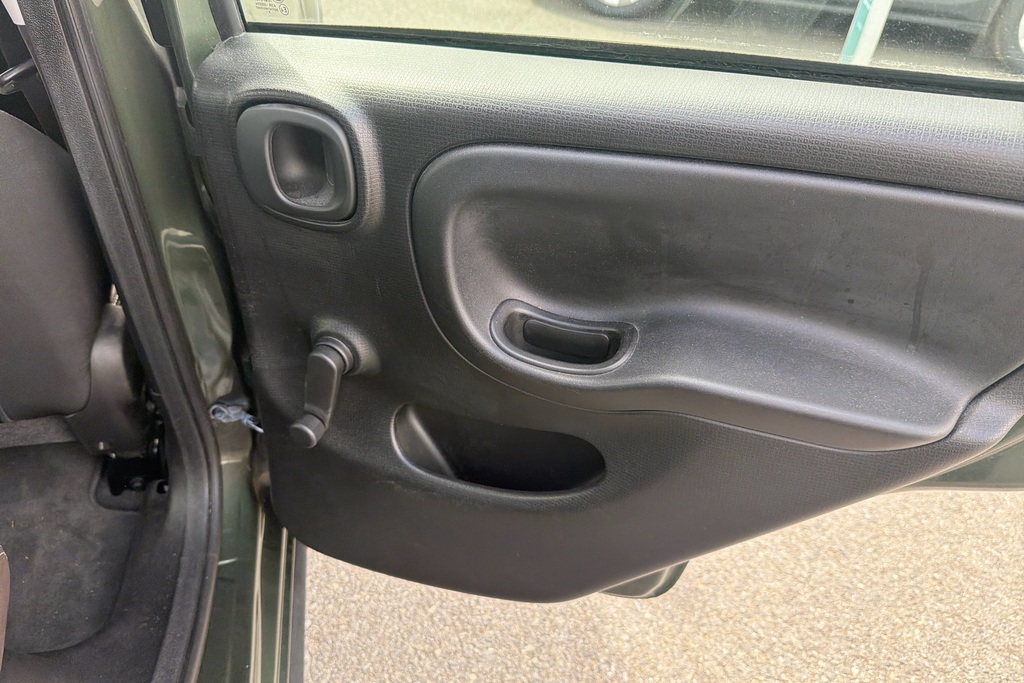 Fiat Panda Panda City Cross Mhev Green #29
