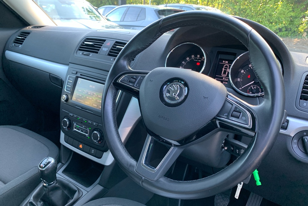 Skoda Yeti 2.0 Tdi Cr 140 Se 4X4 Green #6