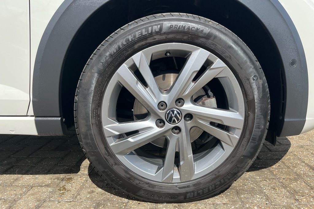 Volkswagen Taigo 1.0 Tsi 110 R-line Silver #30