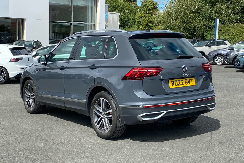 Volkswagen Tiguan R-line White #16